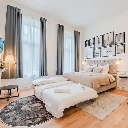Prenzlauer Berg Prestige Apartment