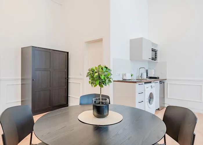 Lägenhet Prenzlauer Berg Prestige